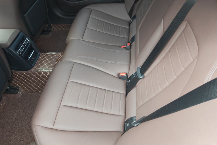 Used BMW 3 Series 2020 Restyled 325Li M Sport Package Left Rear Seat