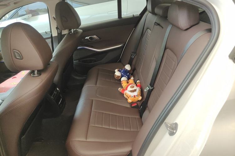 Used BMW 3 Series 2020 330i M Sport Night Edition Left Rear Seat