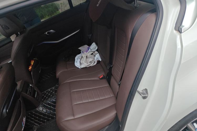Used BMW 3 Series 2020 Restyled 325Li M Sport Package Left Rear Seat