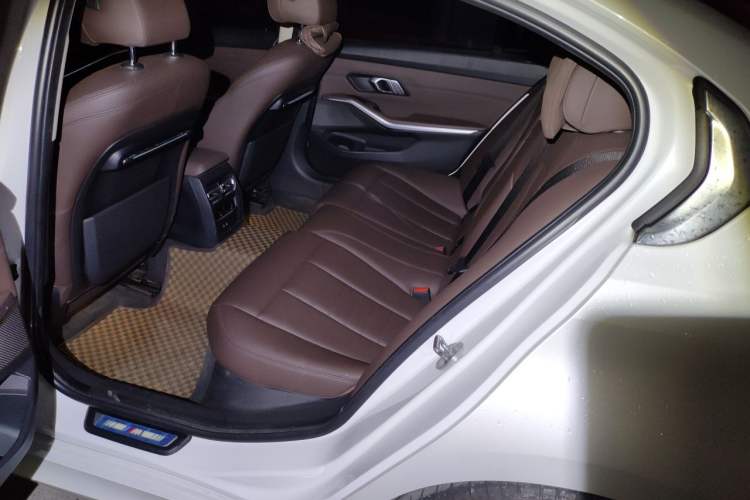 Used BMW 3 Series 2020 325Li M Sport Package Left Rear Seat