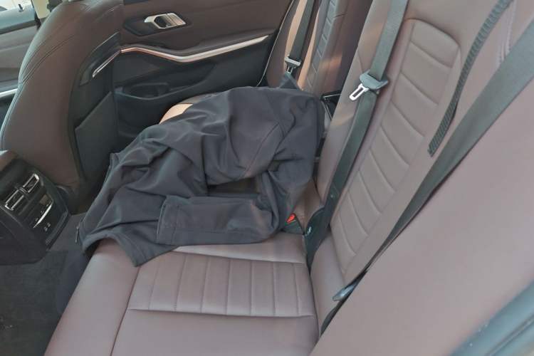 Used BMW 3 Series 2020 325Li First Edition Left Rear Seat