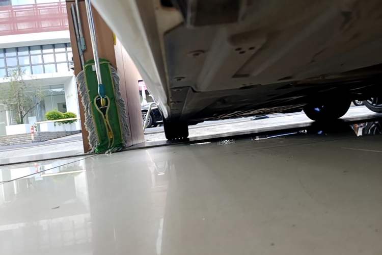 Used BMW 3 Series 2020 325Li M Sport Package Left Side Sill