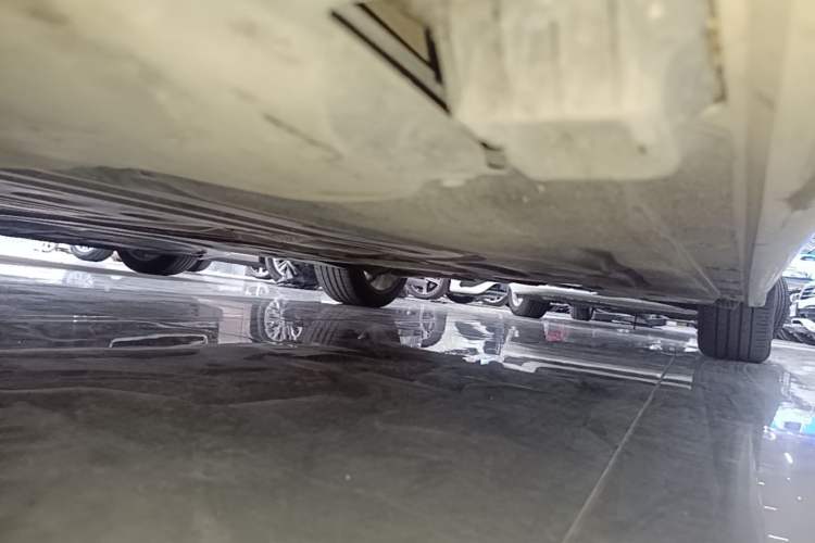 Used BMW 3 Series 2020 Restyled 325Li M Sport Package Left Side Sill