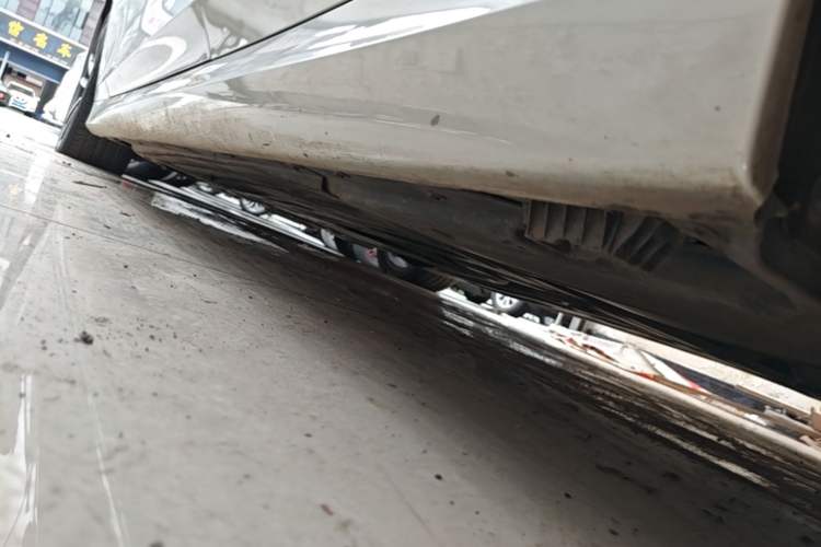 Used BMW 3 Series 2020 320Li M Sport Package Left Side Sill