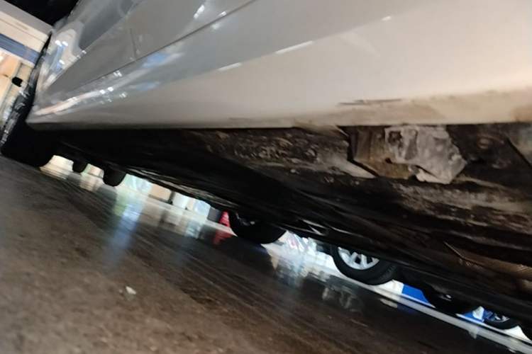 Used BMW 3 Series 2020 320i Sport Package Left Side Sill