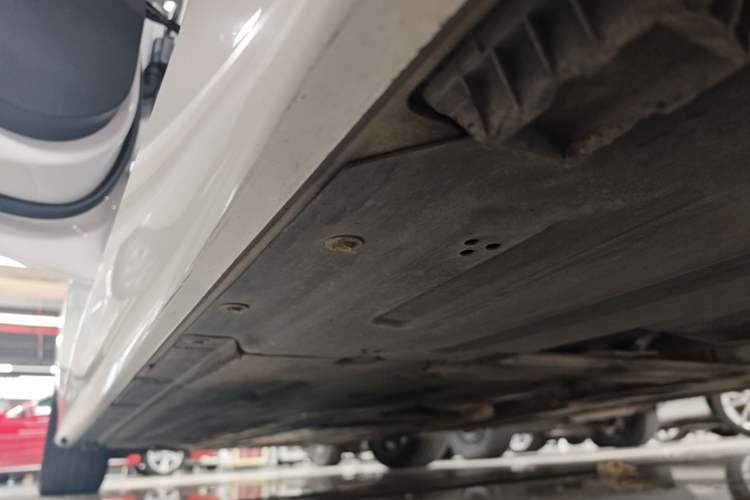 Used BMW 3 Series 2020 Restyled 325Li M Sport Package Left Side Sill