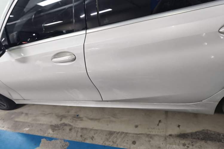 Used BMW 3 Series 2020 Restyled 325Li M Sport Package Left Side Sill
