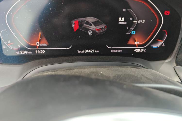 Used BMW 3 Series 2020 320Li M Sport Package Odometer Close Up