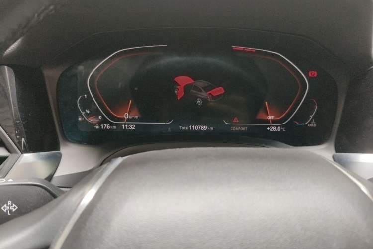 Used BMW 3 Series 2020 325Li First Edition Odometer Close Up