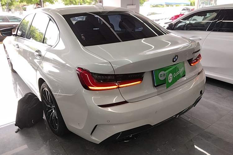 Used BMW 3 Series 2020 325Li M Sport Package Rear Left 45 Deg