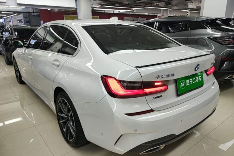 Used BMW 3 Series 2020 325Li xDrive M Sport Package Rear Left 45 Deg