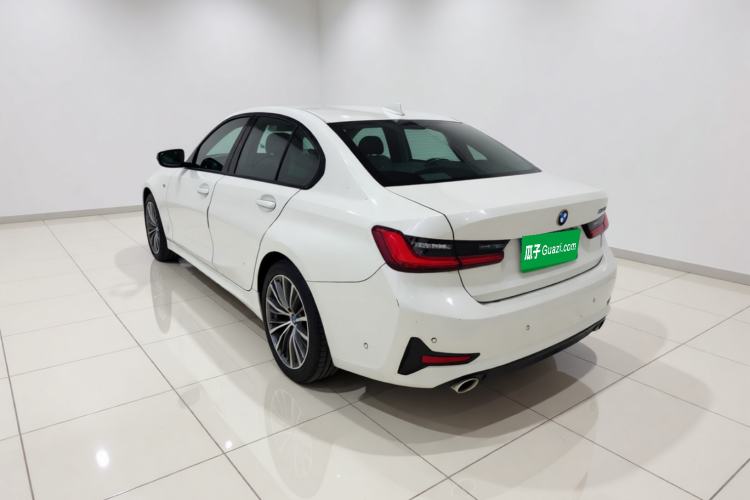 Used BMW 3 Series 2020 320i Sport Package Rear Left 45 Deg