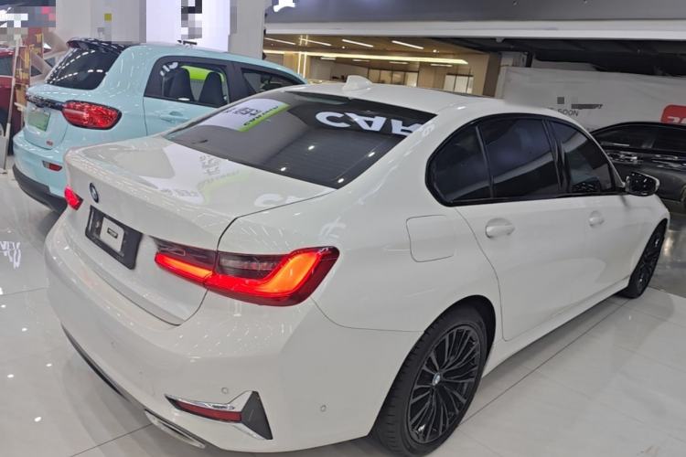Used BMW 3 Series 2020 325Li First Edition Rear Right 45 Deg
