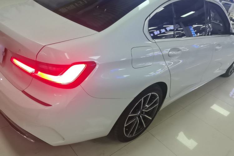 Used BMW 3 Series 2020 320Li M Sport Package Rear Right 45 Deg