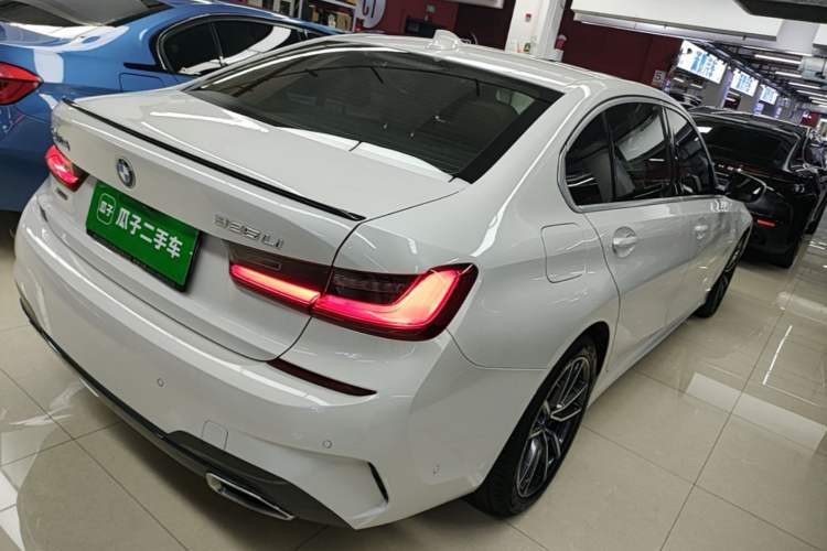 Used BMW 3 Series 2020 325Li xDrive M Sport Package Rear Right 45 Deg