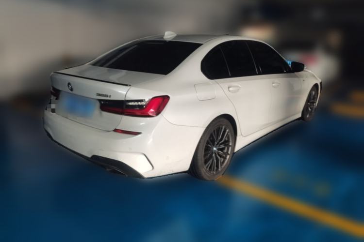 Used BMW 3 Series 2020 325i M Sport Night Edition package Rear Right 45 Deg