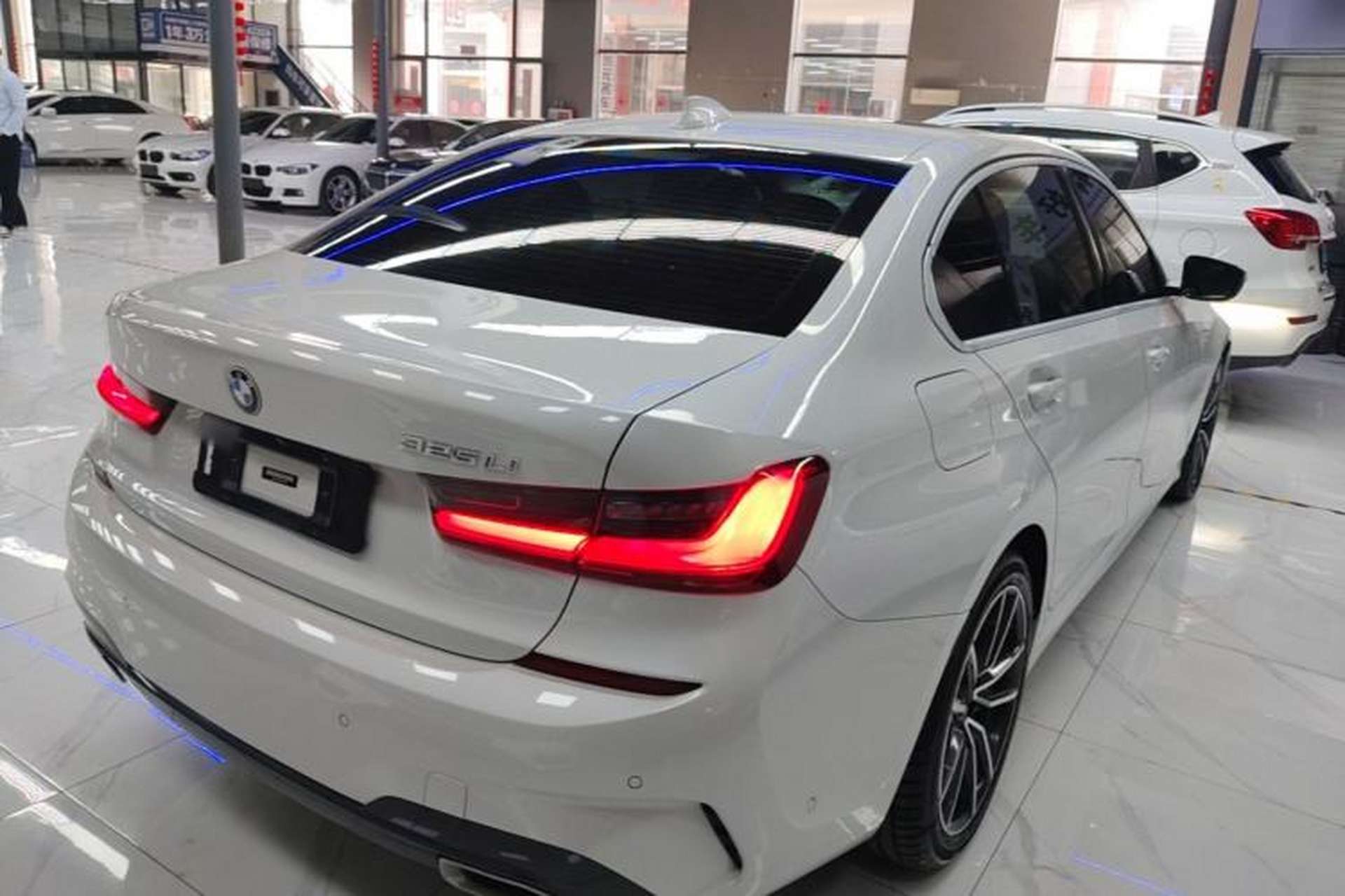 Used BMW 3 Series 2020 Restyled 325Li M Sport Package Rear Right 45 Deg