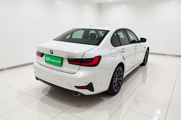 Used BMW 3 Series 2020 320i Sport Package Rear Right 45 Deg