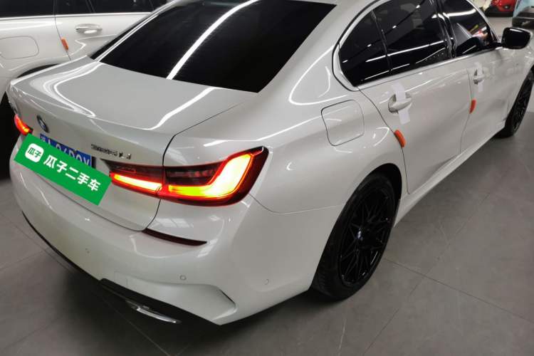 Used BMW 3 Series 2020 Restyled 325Li M Sport Package Rear Right 45 Deg