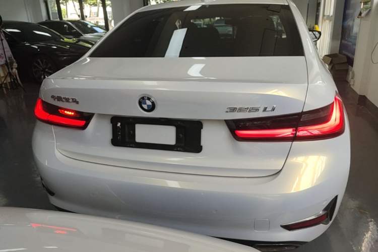 Used BMW 3 Series 2020 325Li First Edition Rear