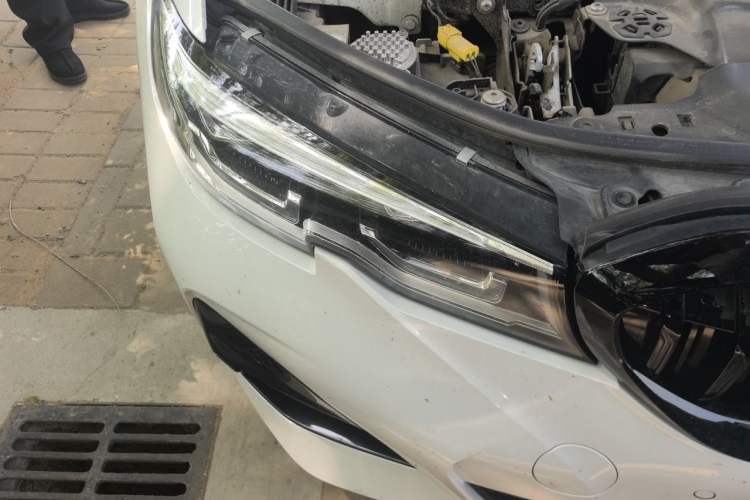 Used BMW 3 Series 2020 Restyled 325Li M Sport Package Right Front Headlight