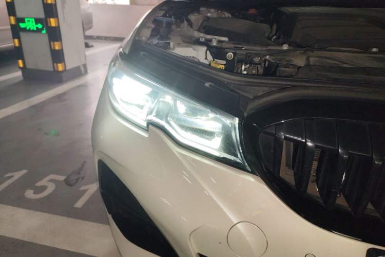Used BMW 3 Series 2020 Facelifted 325Li M Sport Night Edition Package Right Front Headlight