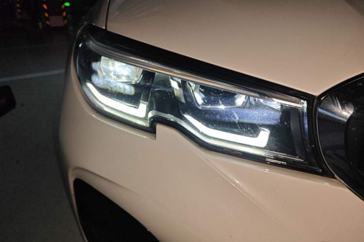 Used BMW 3 Series 2020 325Li M Sport Package Right Front Headlight