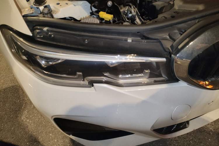 Used BMW 3 Series 2020 320Li M Sport Package Right Front Headlight