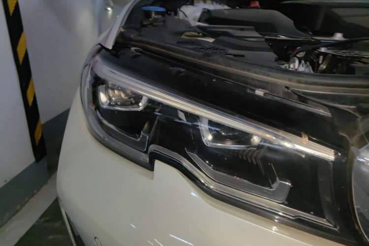 Used BMW 3 Series 2020 325Li First Edition Right Front Headlight