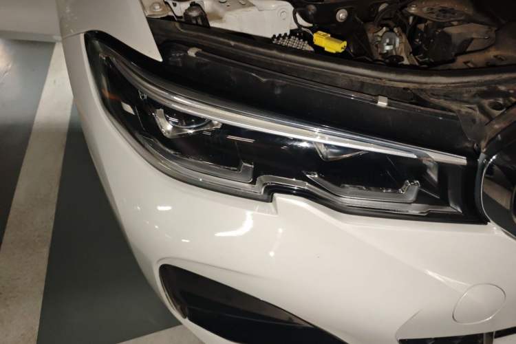 Used BMW 3 Series 2020 320Li M Sport Package Right Front Headlight