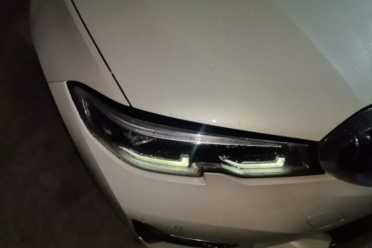 Used BMW 3 Series 2020 325Li First Edition Right Front Headlight