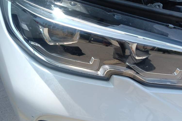 Used BMW 3 Series 2020 Facelifted 325Li M Sport Night Edition Package Right Front Headlight