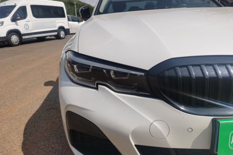 Used BMW 3 Series 2020 Restyled 325i M Sport Night Edition Package Right Front Headlight