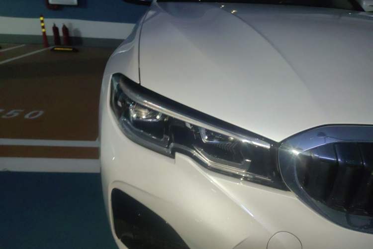 Used BMW 3 Series 2020 Restyled 325Li M Sport Package Right Front Headlight
