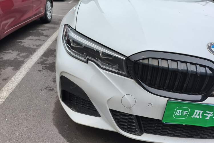Used BMW 3 Series 2020 Facelifted 325Li M Sport Night Edition Package Right Front Headlight