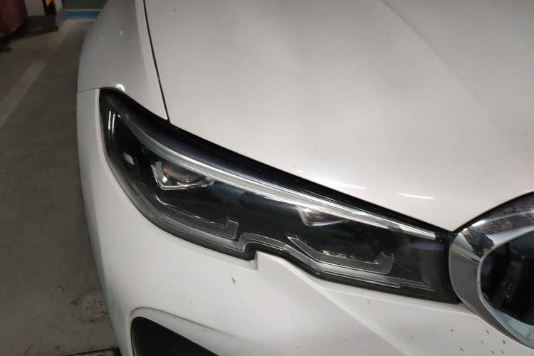 Used BMW 3 Series 2020 325i M Sport Package Right Front Headlight