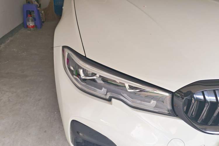 Used BMW 3 Series 2020 Restyled 325i M Sport Night Edition Package Right Front Headlight