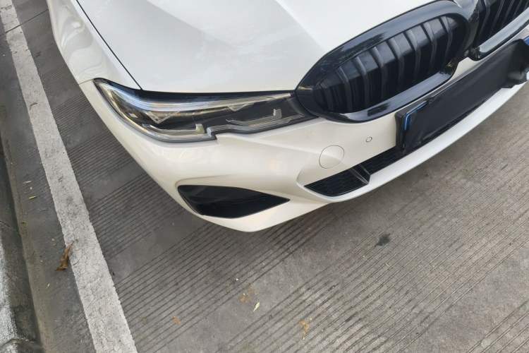 Used BMW 3 Series 2020 Facelifted 325Li M Sport Night Edition Package Right Front Headlight