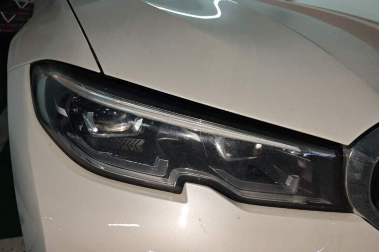 Used BMW 3 Series 2020 325Li First Edition Right Front Headlight