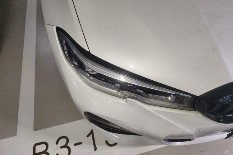Used BMW 3 Series 2020 Facelifted 325Li M Sport Night Edition Package Right Front Headlight