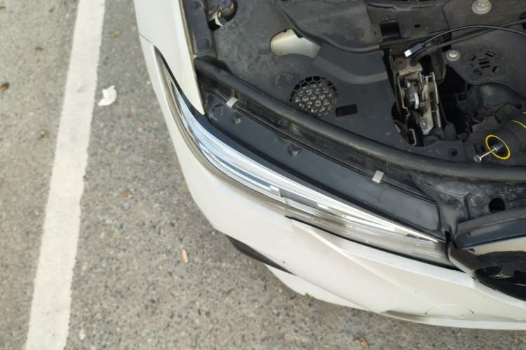 Used BMW 3 Series 2020 Facelifted 325Li M Sport Night Edition Package Right Front Headlight