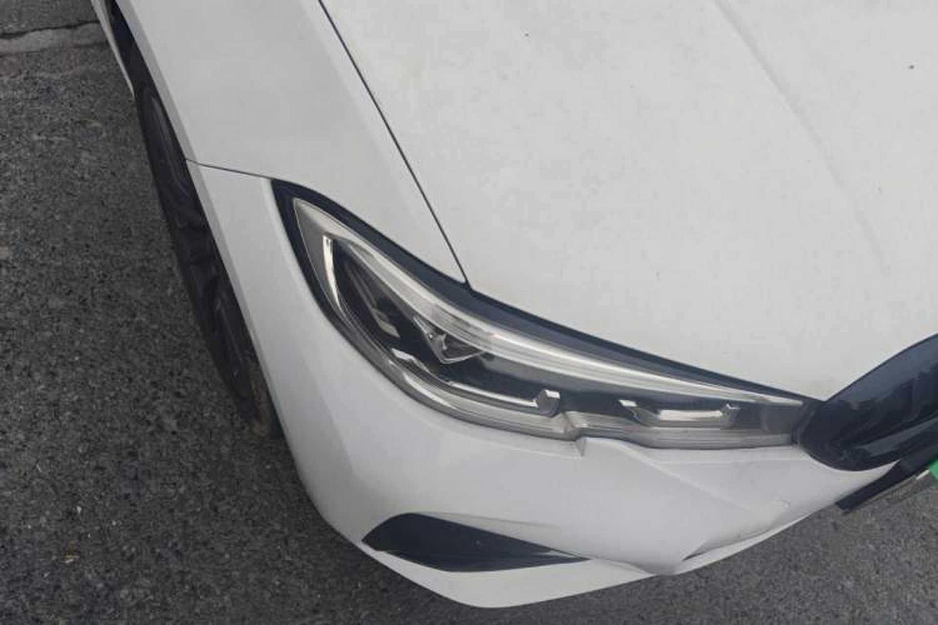 Used BMW 3 Series 2020 Facelifted 325Li M Sport Night Edition Package Right Front Headlight