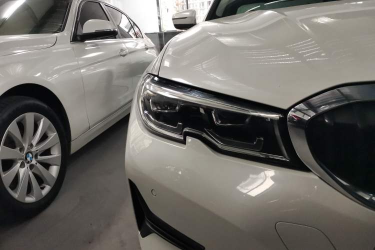 Used BMW 3 Series 2020 320i Sport Package Right Front Headlight