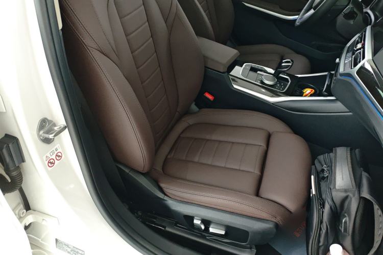 Used BMW 3 Series 2020 Restyled 325Li M Sport Package Right Front Seat