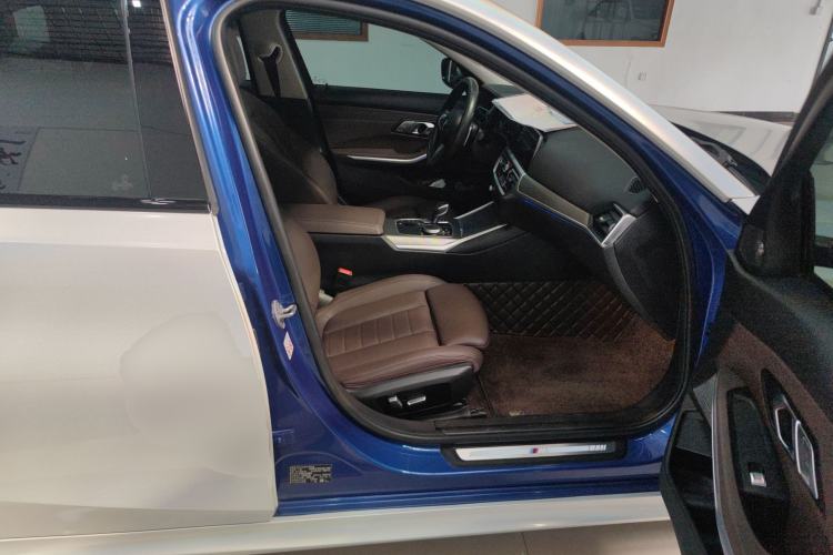 Used BMW 3 Series 2020 Restyled 325Li M Sport Package Right Front Seat
