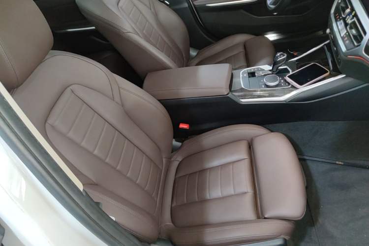 Used BMW 3 Series 2020 Restyled 325Li M Sport Package Right Front Seat