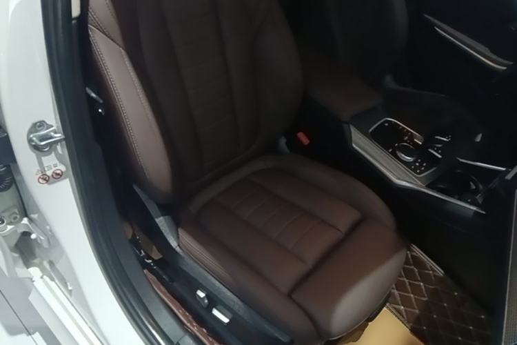 Used BMW 3 Series 2020 325Li M Sport Night Edition Package Right Front Seat