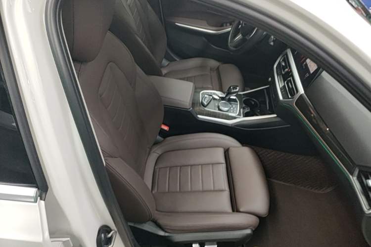 Used BMW 3 Series 2020 325Li xDrive M Sport Package Right Front Seat