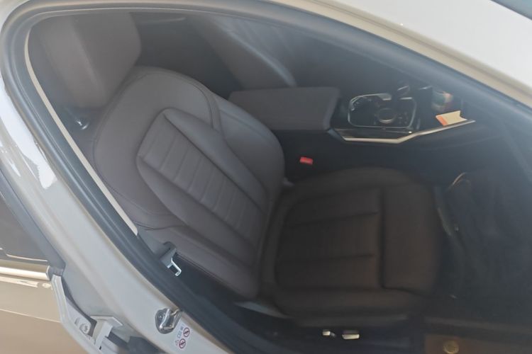 Used BMW 3 Series 2020 325Li M Sport Package Right Front Seat