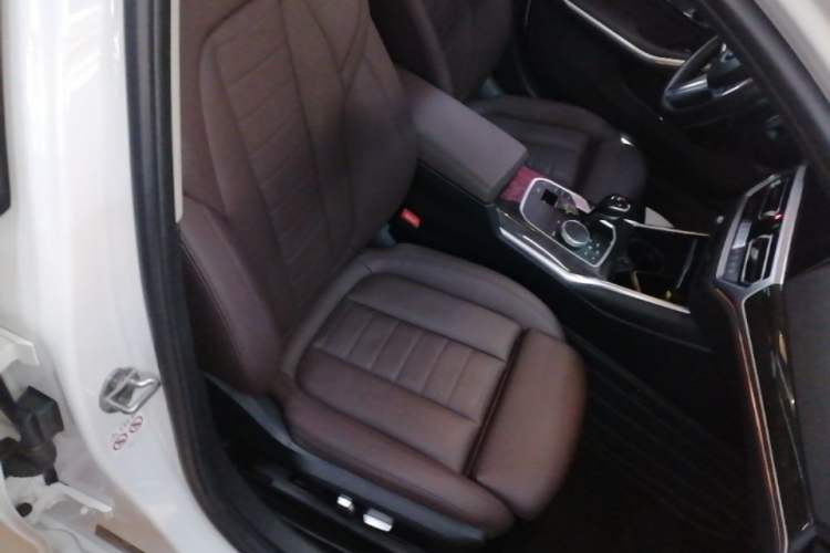 Used BMW 3 Series 2020 Restyled 325Li M Sport Package Right Front Seat